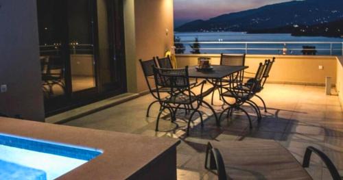 Villas On The Rock Afissos