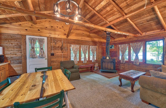 Vincent Lake Cabin #4