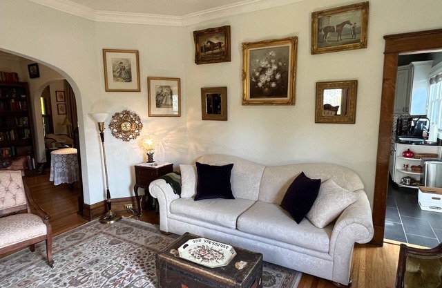 Vintage Haus - Cheerful, Elegant, Old World Modern