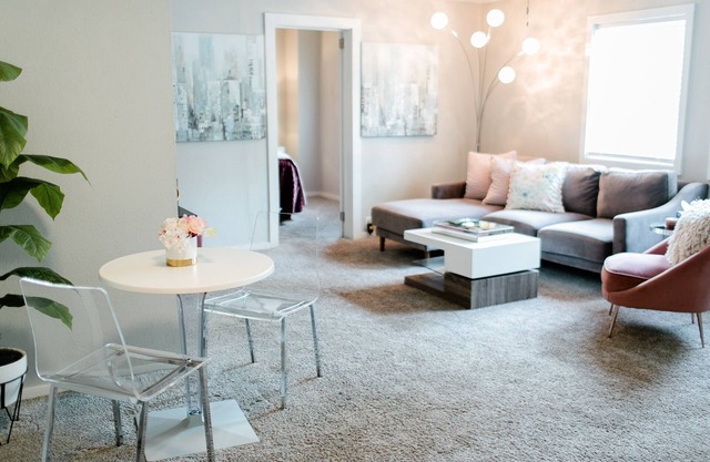 Virginia Modern Luxe