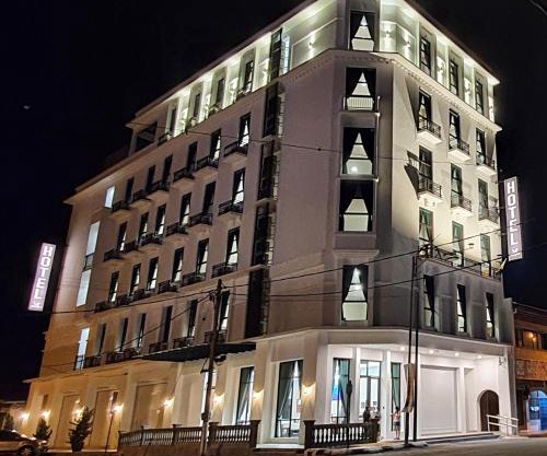 VISTA HOTEL
