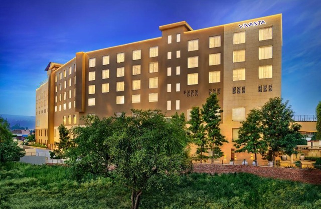Vivanta Jammu City Centre