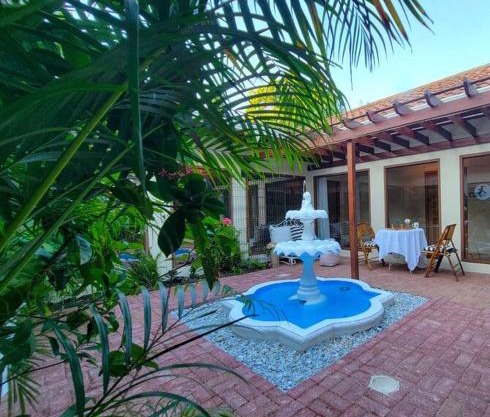 Vive Utila - Bed & Breakfast
