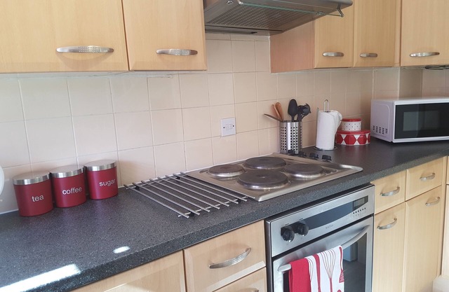 Vokes House Sleeps 7 and Parking