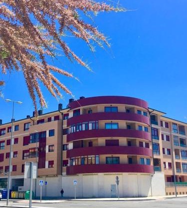VUT sencilla y cómoda en Ávila capital.
