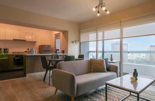 w*| Majestic 2BR w/Modern balcony in Miraflores