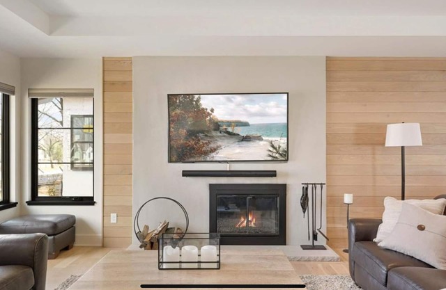 Walk to everything! Modern, executive home just steps away from 50th and France.