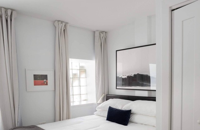 Walk to IMD, Eats, Bars | EZ Access + WD | Zencity