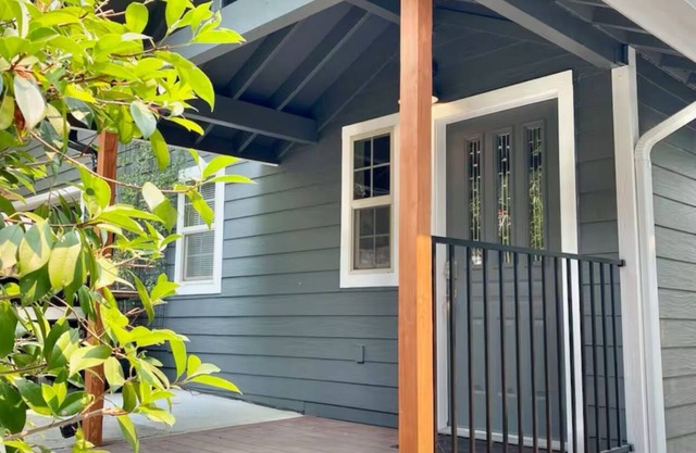 Walk-to Nevada City Sweet 1-Bedroom Home