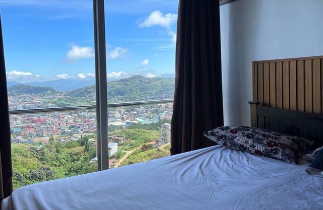 Wanay'S Rocky Mountain Homestay
