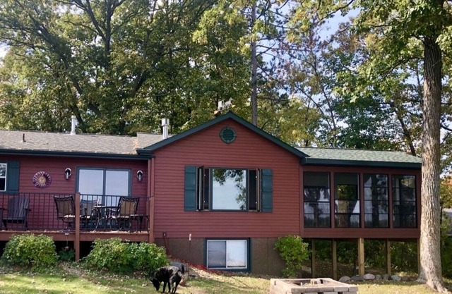 Wapo Cottage, your home on the Lake!