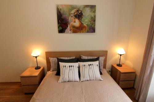 Warmzy Home near Park with Free Parking
