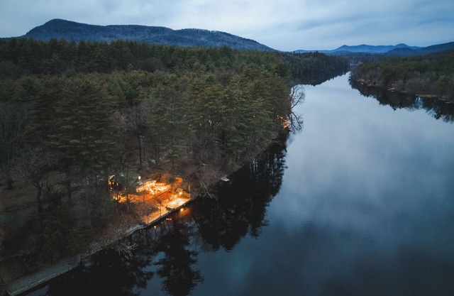 Waterfront Birch Cabin near Saratoga, Lake George