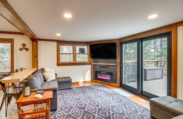 Waterfront Duluth Cabin w/Deck & River View!