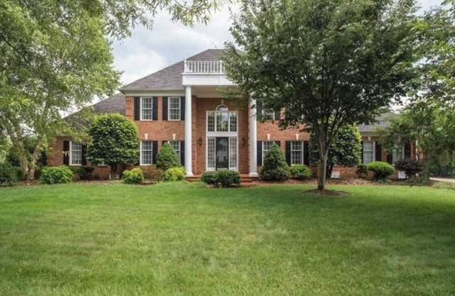 Waterfront Executive Retreat House