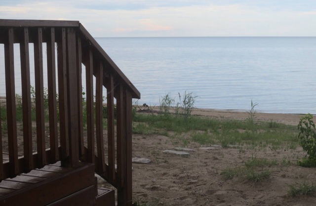 Waterfront, Finest sand swim beach,Cul-De-Sac,Lorain Lane,Pelee Island Finest