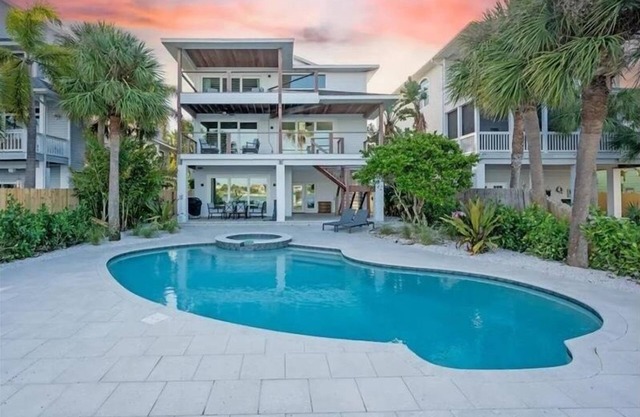 Waterfront Home Accommodates up to 10 Guests!