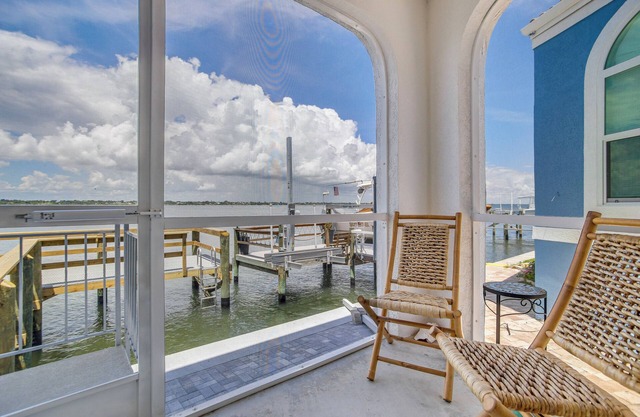 Waterfront Nettles Island Beach House: Pool Access