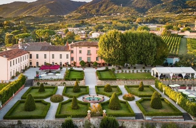 Wedding villa in Tuscany