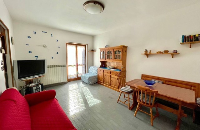 Weekend in Gravere with garage for motorcycles/bikes