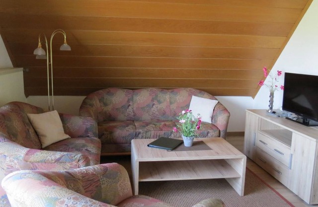 Weitblick FEWO No. 11 Occupancy 2 pers/2 bedrooms - Holiday apartments "Haus Berghof"