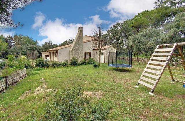Welcome to Mas d'Alep, a haven of peace in the heart of nature