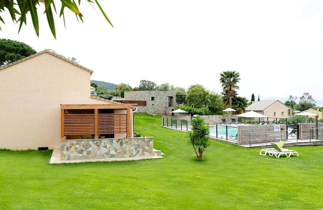 Welcoming villa with shared pool on Cap Corse
