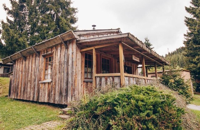 Western Bungalow 251A Standard rate - Naturcamp Meyersgrund