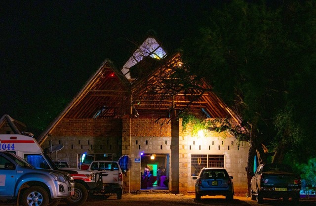 Western Sands Hotel