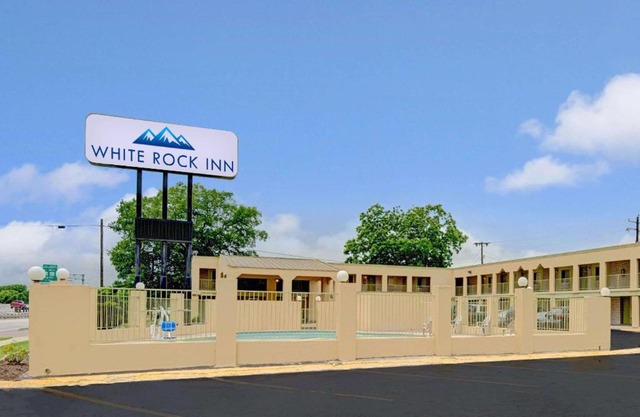 White Rock Inn