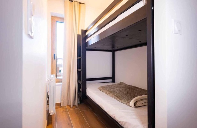 Wifi, 80m from ski slopes, balcony, tv, ski locker, 38-46m², Vars