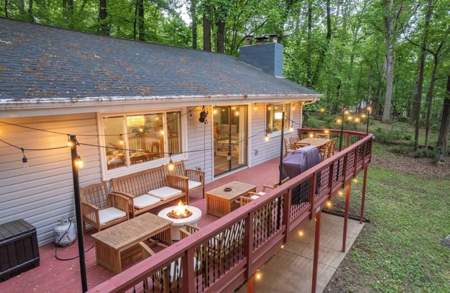 Wild & Cozy | Harpers Ferry Mountain Escape