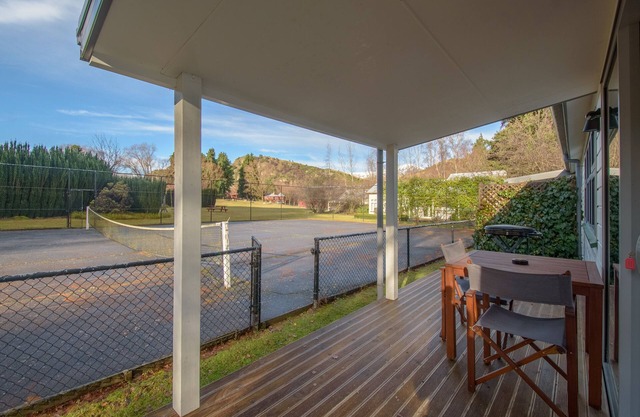 Willowbrook Country Apartments