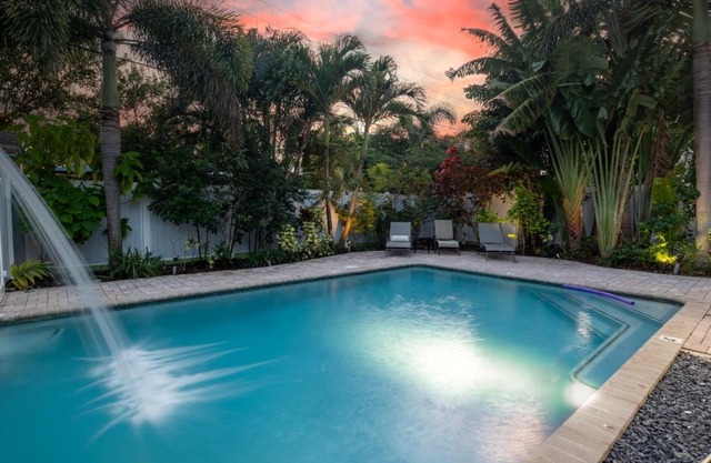 Wilton Manors Cottage West 2 Bed 2 Bath With Pool