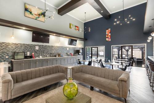 Wingate by Wyndham Humble/Houston Intercontinental Airport