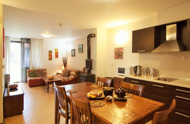 Winter ski chalet for upto 6 people - Pirin Adventures