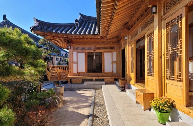 Wiyeonjae Hanok Stay