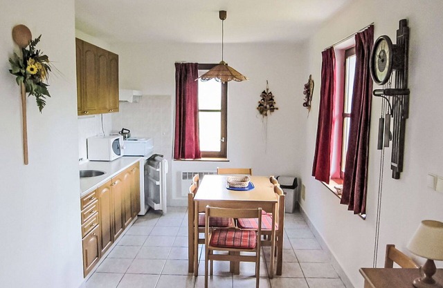 Wonderful private villa with WIFI, pool, TV, patio, pets allowed, panoramic view and parking