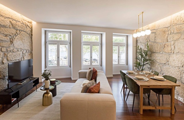 Wonderful 2BR Duplex Near River by LovelyStay