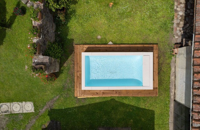 Wonderful private villa for 8 guests with WIFI, private pool, TV and terrace, close to Florence