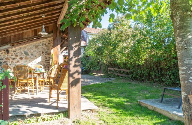 Wonderful private villa for 4 people with WIFI, TV, terrace, pets allowed and parking
