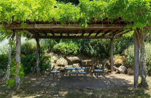 Wonderful private villa with WIFI, private pool, TV, balcony and parking, close to Florence