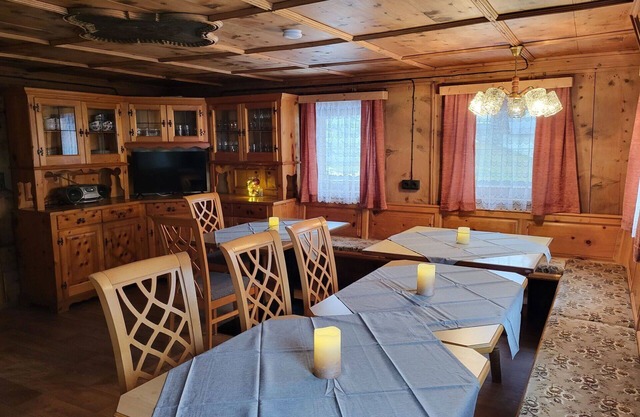 Wonderful private villa for 14 people with WIFI, TV and parking