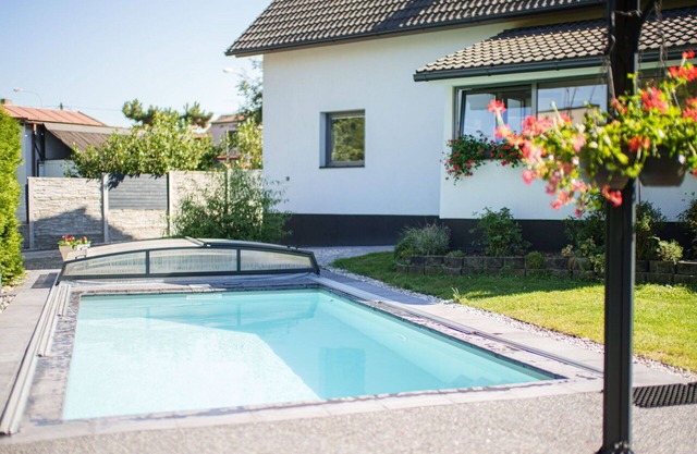 Wonderful private villa for 8 people with private pool, WIFI, TV, patio and parking