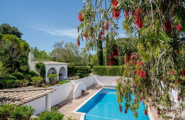 Wonderful Villa With Huge Swimming Pool near Lagos and Portimao.