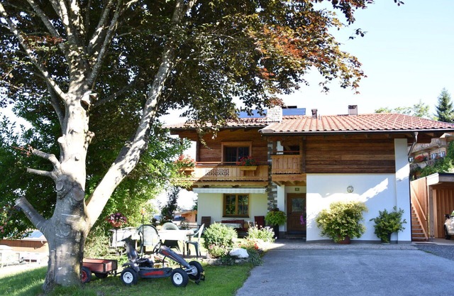 Wonderful villa for 4 guests with WIFI, TV, terrace, panoramic view and parking