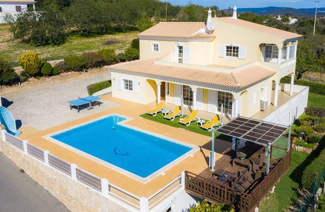 Wonderful Villa Panoramic view of the Sea 10minuts from Vilamoura Falesia Beach