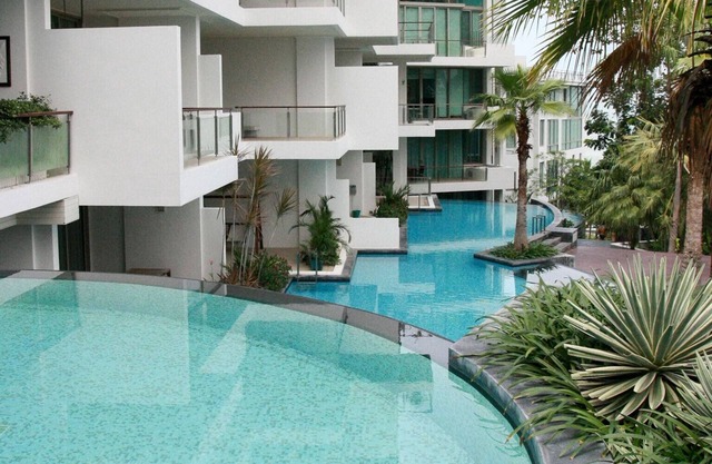 Wong Amat Beachfront Condo & Garden View