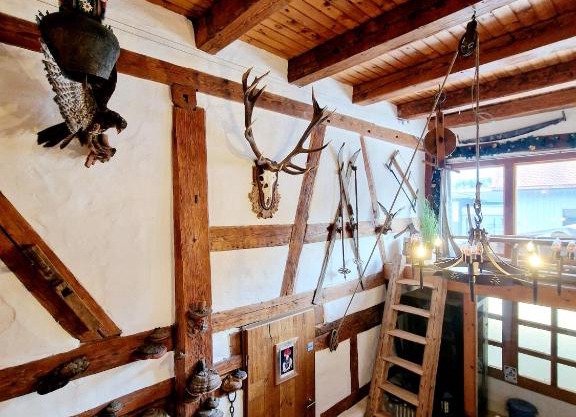 Wood & Stone Lodge 2