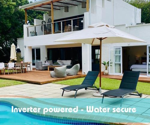 Woodlands Beach Villa